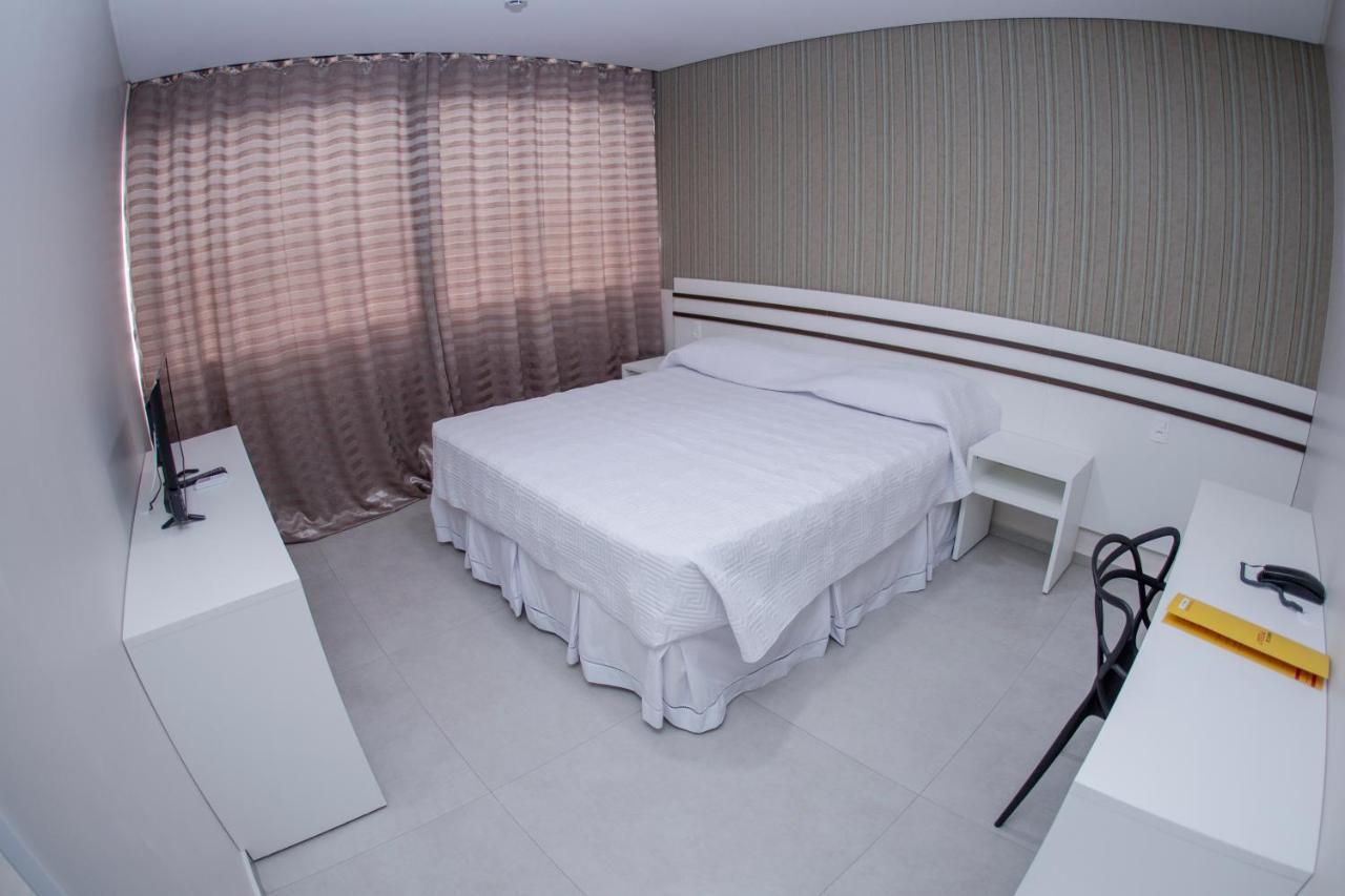 Hotel Hpr Vitorino Екстер'єр фото