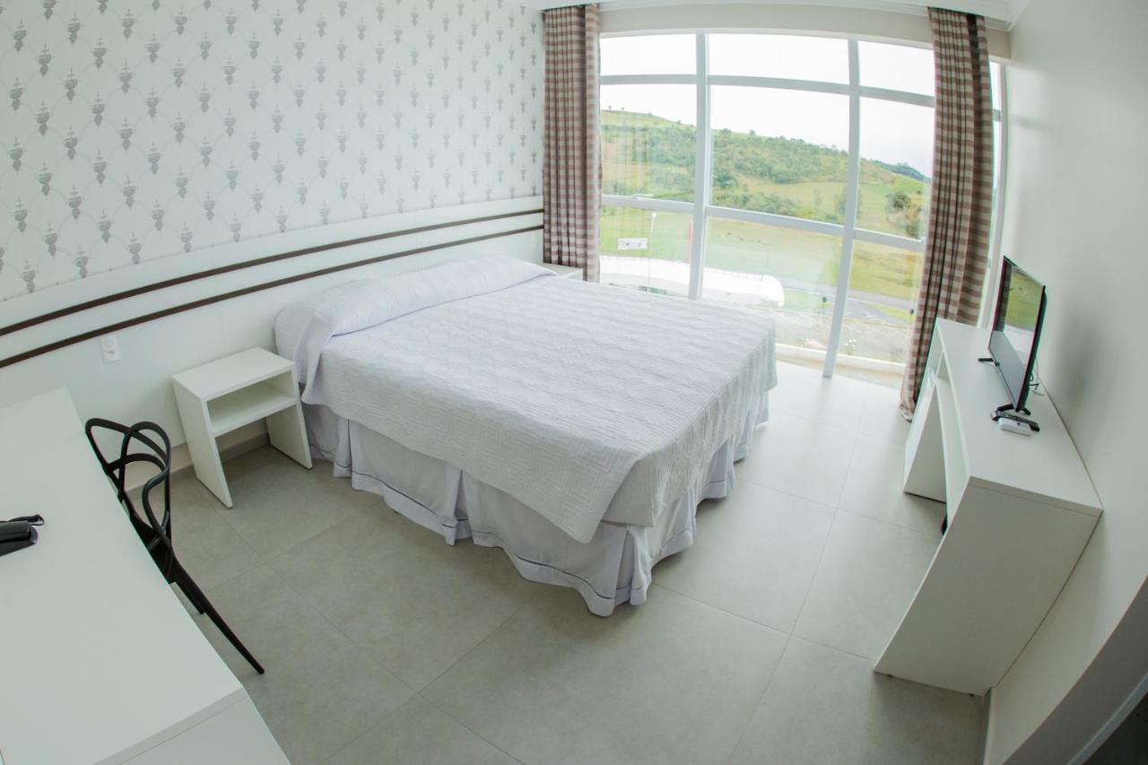 Hotel Hpr Vitorino Екстер'єр фото
