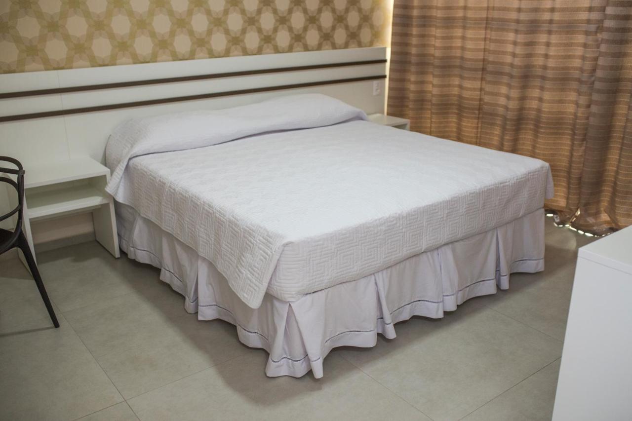 Hotel Hpr Vitorino Екстер'єр фото