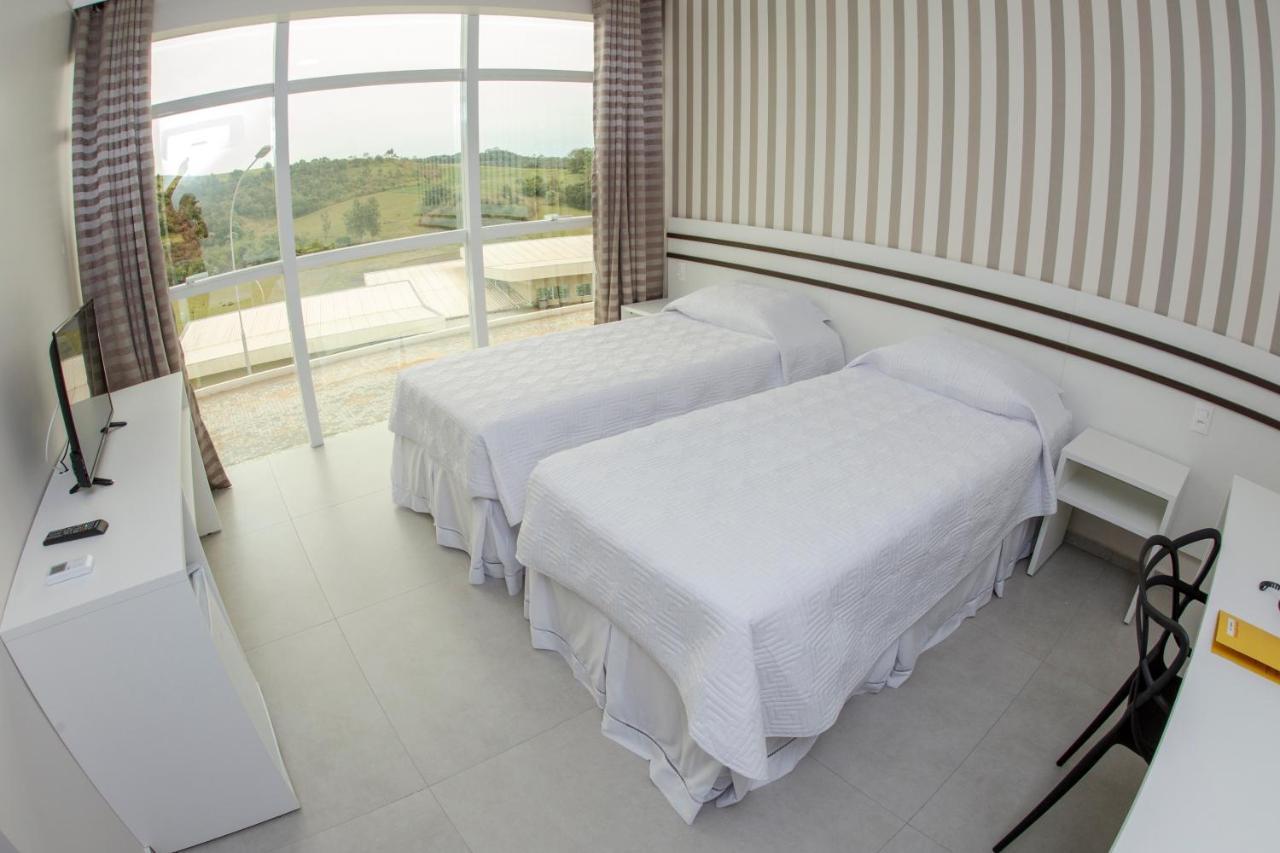 Hotel Hpr Vitorino Екстер'єр фото