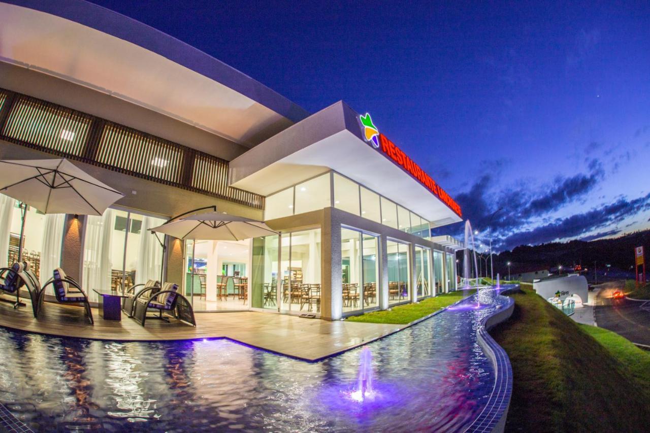 Hotel Hpr Vitorino Екстер'єр фото